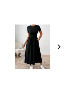 Elegant Black Midi Dress 💫