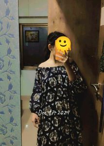 Chic Off-Shoulder Printed Dress