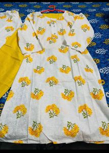 Floral Print Kurta with Palazzo Pants unused