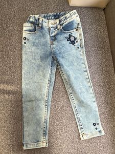Girls' Embroidered Jeans