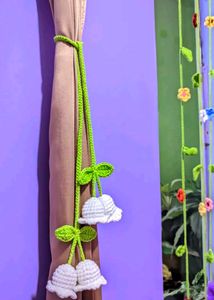 Crocheted Tulip Curtain Tie-Backs