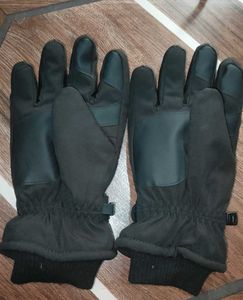 Black Unisex Winter Gloves