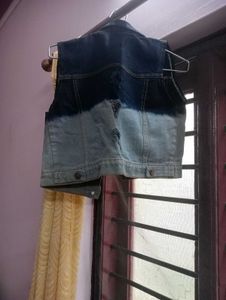 Stylish Distressed Denim Vest