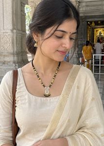 Elegant Gold Mangalsutra