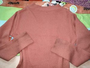 Ribbed Knit Mock Neck Sweatshirt