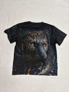 Men's Graphic T-Shirt - Black Wolf Print