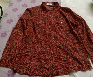 MICHAEL KORS Women’s Animal Print Button-Up Shirt