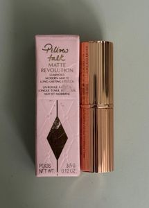 Charlotte Tilbury Pillow Talk medium Matte Lipstic