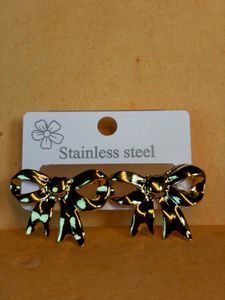 Anti-Tarnish Charming Bow &amp; Heart Earrings Set
