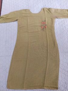 Elegant Embroidered Kurta