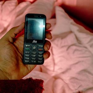 Jio 4g Keypad Mobile Phone