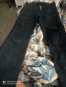 High Waisted Black Skinny Pants