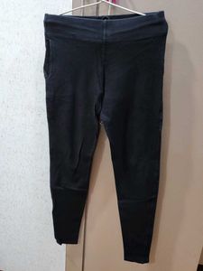 Comfy Black Stretch/Yoga/workout pants
