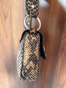 H&amp;M Stylish Animal Print Shoulder Bag