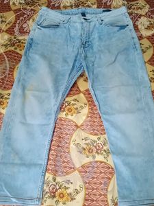 Light Wash Straight Leg Jeans