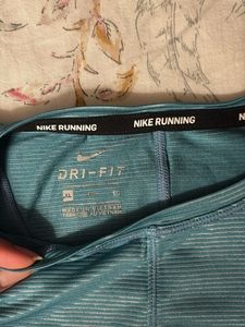 Nike Dri-FIT Running kids xxl so normal s/m