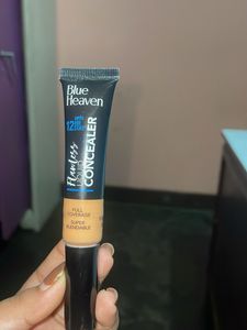 Blue Heaven Flawless Liquid Concealer
