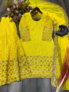 Beautiful &amp; Comfortable Sarara Outfit