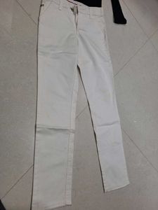 Chic Black Velvet Top with white pant
