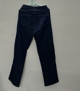 Straight Fit Jeans 🐾