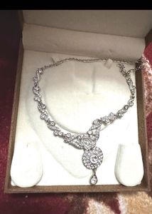 Elegant Rhinestone Necklace for Women