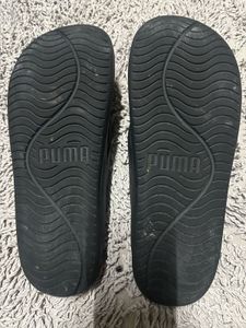Puma Black Flip Flops