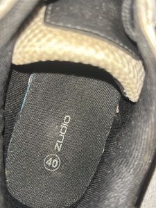 ZUDIO Stylish White and Black Sneakers