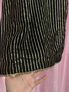 Elegant Black &amp; Gold Kurta