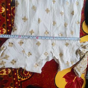 Embellished White Kurta