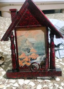 House Photo Frame