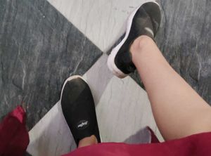 casual shoes with free gifts