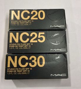 MAC Studio Fix Fluid SPF 15 Foundation