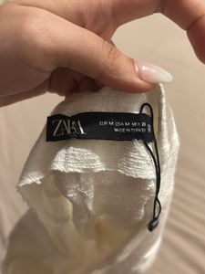 zara white shorts