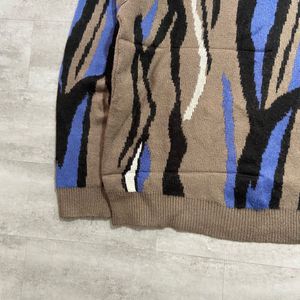 Unique Abstract Print Men's Sweater