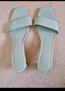 Luna Blue Footwear