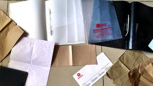Mixed Office/School Supplies