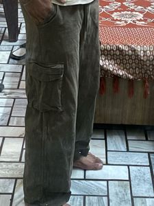 Adidas Cargo Pants original with a small colour st