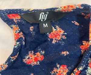 M Size Top