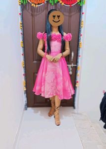 Chic Pink Floral Dress