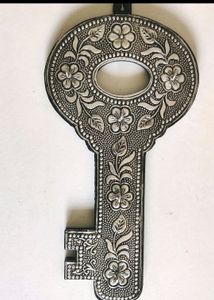 Key Stand  Holder Oxidised Finish Emb