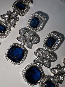 Exquisite Blue Stone Necklace &amp; Earring Set