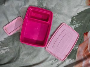 Pink tiffin for kids