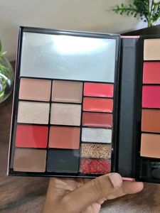 Mary Jo K Makeup Palette