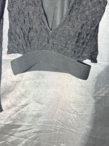 ZARA Black Lace V-Neck Long Sleeve Crop Top
