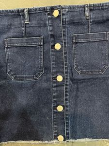 Classic Denim Button-Front Mini Skirt