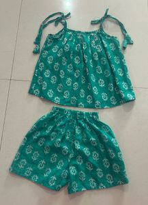Cute Teal Print Top &amp; Shorts Set