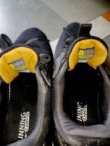Men's Black Sport Shoes