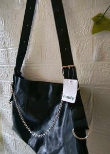 Chic Black Hobo Bag with Silver Chain Detail