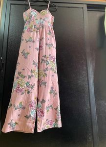 🌸 Beautiful Pink Floral Wide-Leg Jumpsuit 🌸