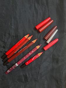 Set Of 5 Lip Liners